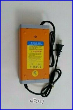 Lithium 12v 200Ah Rechargeable Deep Cycle Battery with Home Charger BMS Solar RV